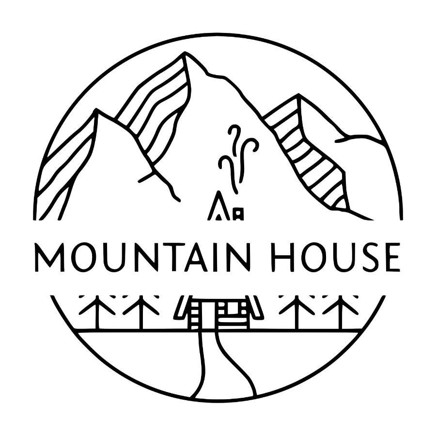 Mountain House Hotel Ustrzyki Dolne Luaran gambar