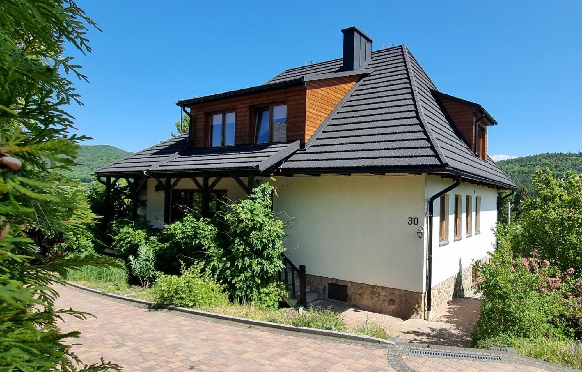 Mountain House Hotel Ustrzyki Dolne Luaran gambar