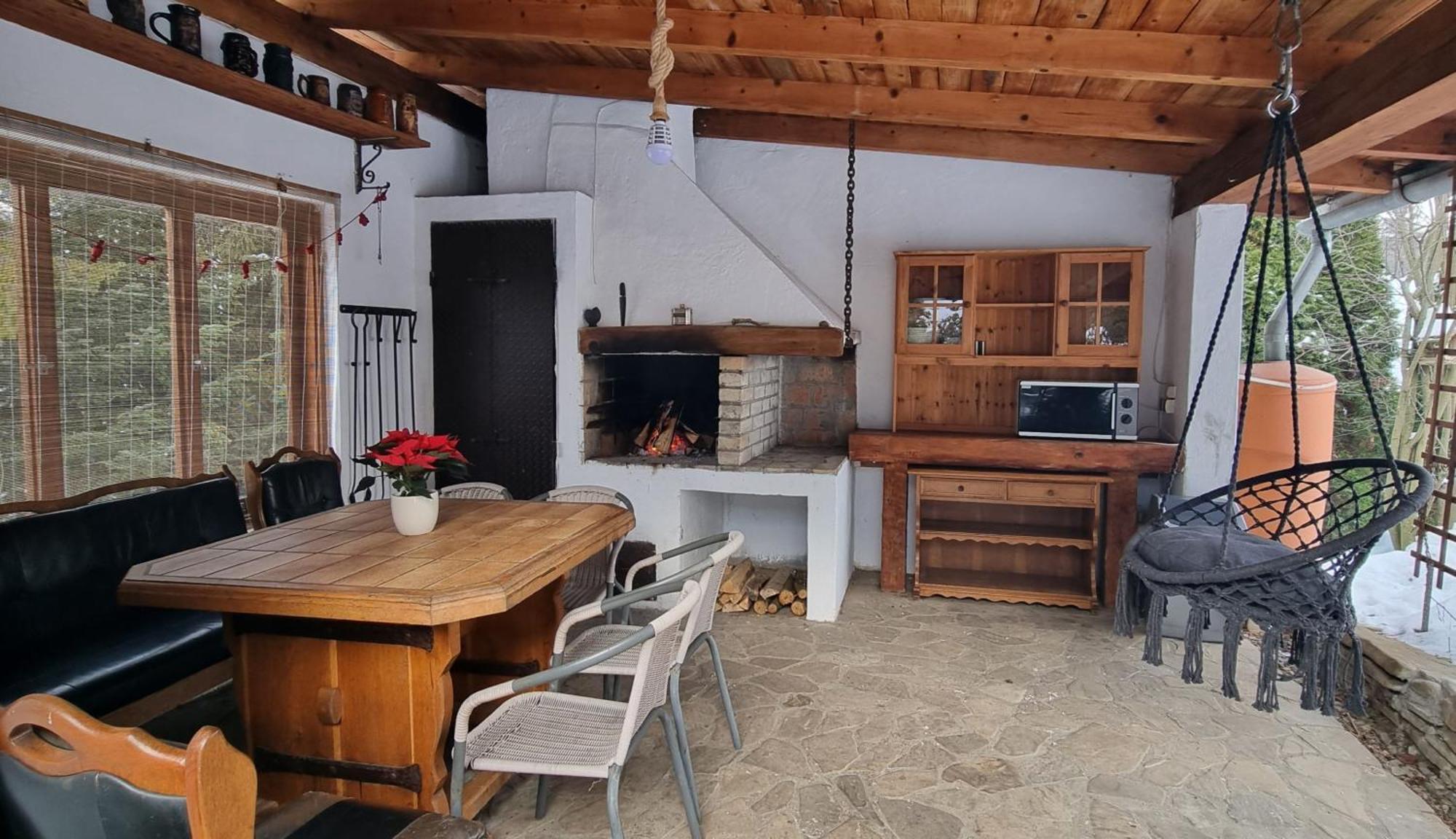 Mountain House Hotel Ustrzyki Dolne Luaran gambar